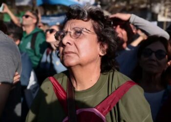 Por que ter trabalho na Argentina não é seguro contra pobreza