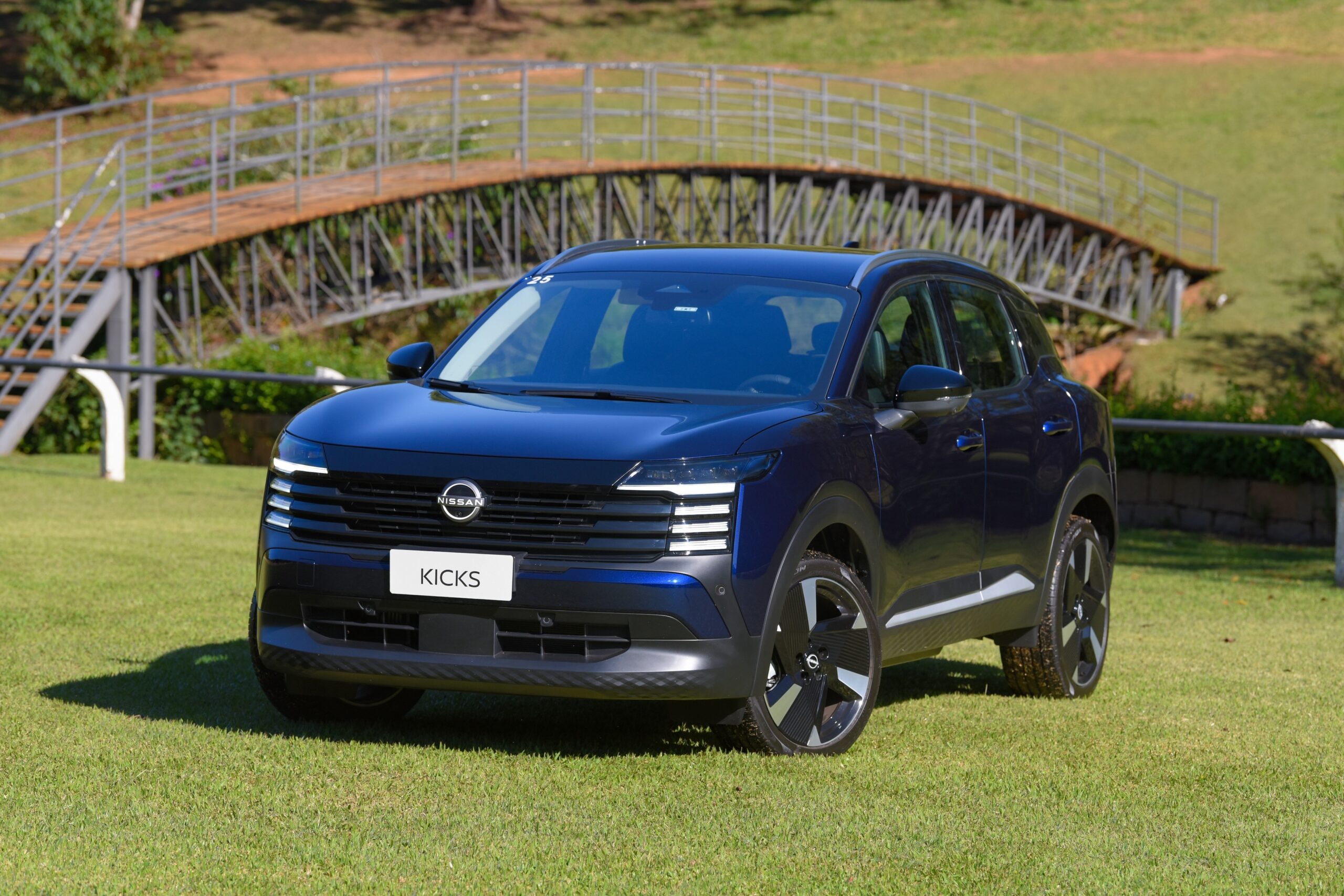 Nissan vai enxugar oferta de carros e ampliar uso de direção com inteligência artificial