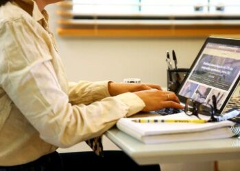 Entenda como funcionam as principais escalas de trabalho no Brasil