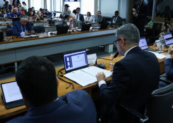Ministros do STF alegam abuso de autoridade na CPI do Crime Organizado
