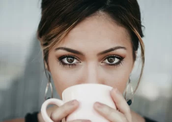 Café reduz risco de demência em 18%, diz estudo