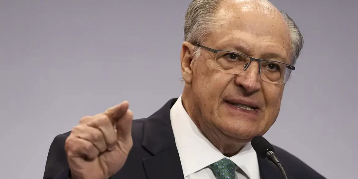 Alckmin defende apuração rigorosa no caso Master