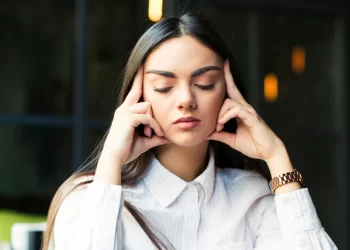 Entenda os riscos de ignorar a gestão de saúde mental no ambiente corporativo