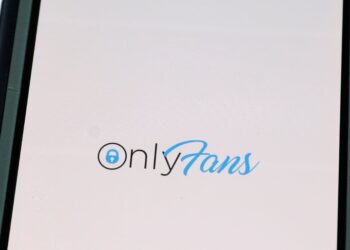Após a morte do fundador, OnlyFans busca novo investidor em acordo bilionário