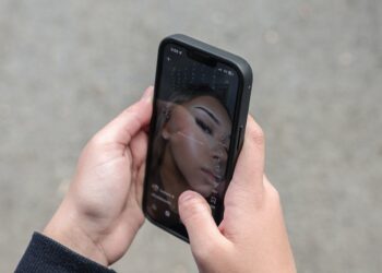 Grécia proibirá redes sociais para menores de 15 anos a partir de 2027