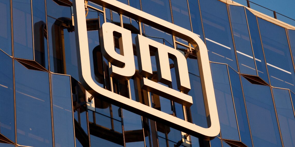 GM aumenta previsão de lucro e espera reembolso de tarifas nos EUA