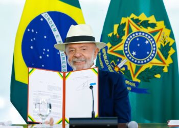 Acordo entre Mercosul e União Europeia é oficializado e passa a valer em 1º de maio