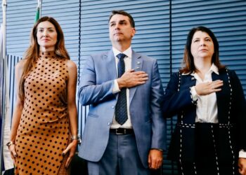 Flávio Bolsonaro apoia a Frente Parlamentar Brasil-Israel