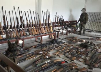 Arsenal do Hezbollah em escola no Líbano é localizado por Israel