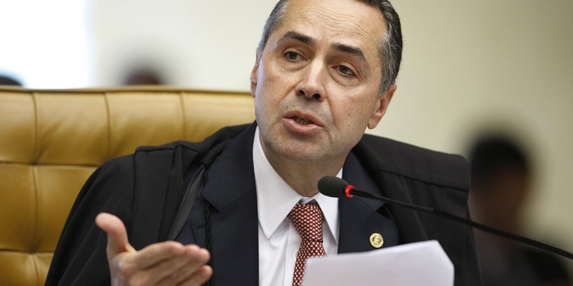 Barroso autoriza Marcos Valério a cumprir pena no regime semiaberto