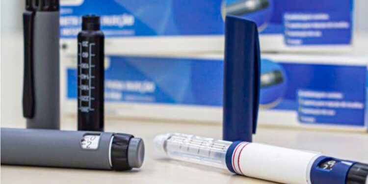 Uso indiscriminado de canetas emagrecedoras traz riscos graves à saúde