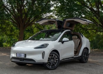 SUV elétrico GAC Hyptec HT 2027 chega ao Brasil com carregamento ultrarrápido e 340 cv de potência