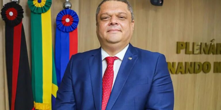 Prefeito de Cabedelo (PB), eleito no domingo, é afastado do cargo