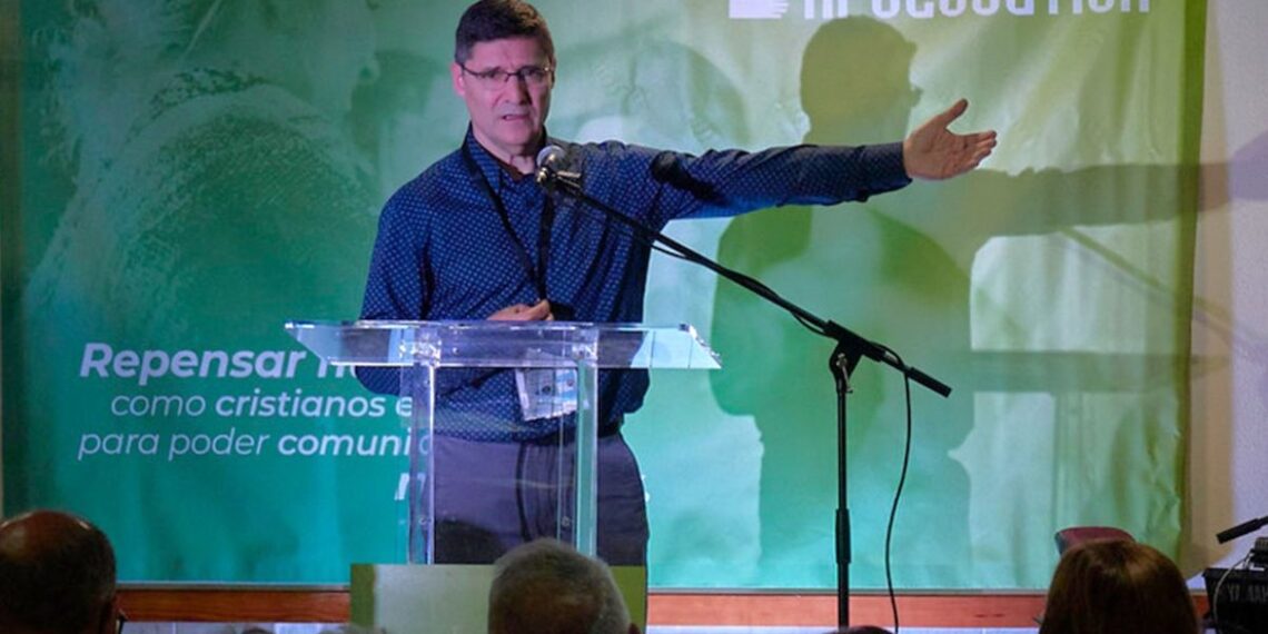 Defesa da fé precisa ter Bíblia como base e apontar para Jesus