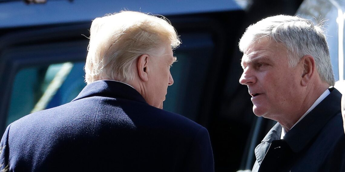 Franklin Graham minimiza meme de Jesus criado por Trump