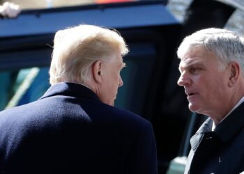 Franklin Graham minimiza meme de Jesus criado por Trump
