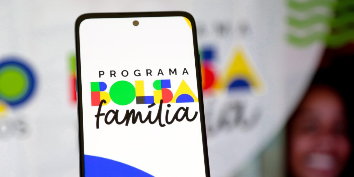 Bolsa Família 2026: pagamentos de abril começam nesta quinta; veja se vai receber