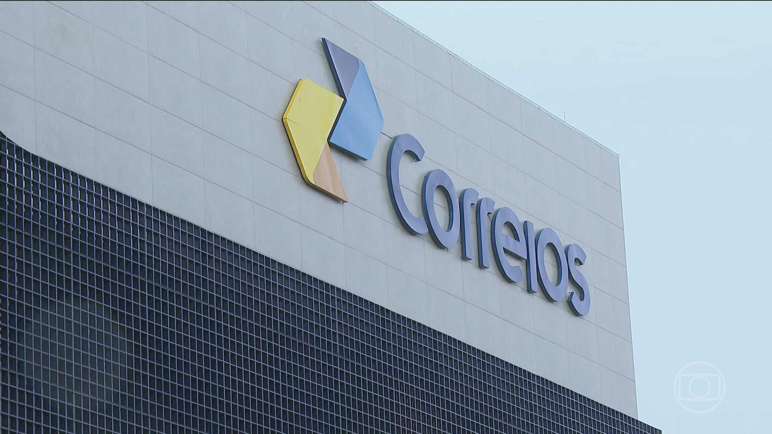 Taxa das blusinhas: receita dos Correios com encomendas internacionais cai de 22% para 8%