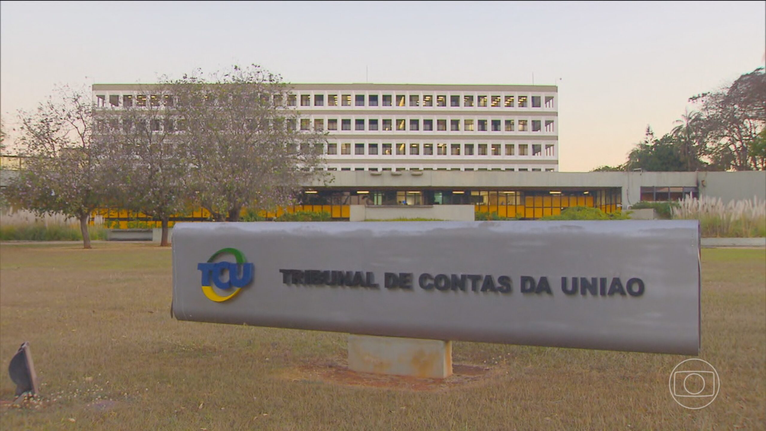 TCU manda INSS suspender concessão de novos empréstimos pessoais consignados até ajustes internos