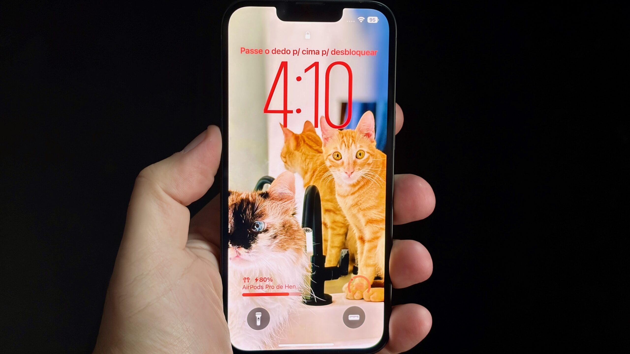 iPhone 17e x 16e: veja o que muda no celular 'econômico' da Apple