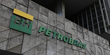 Petrobras não atende 10% da demanda de diesel para maio, diz agência