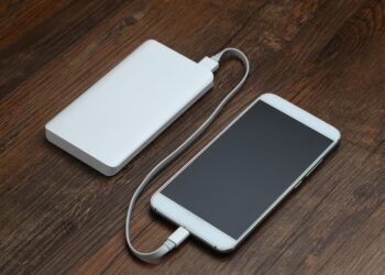 Agência da ONU limita número de carregadores portáteis em voos