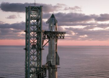 SpaceX teve prejuízo de quase US$ 5 bilhões em 2025, diz site