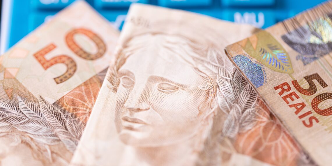 Quase 70% dos brasileiros têm dívidas; 41% não pagaram familiares e amigos após empréstimo, diz Datafolha