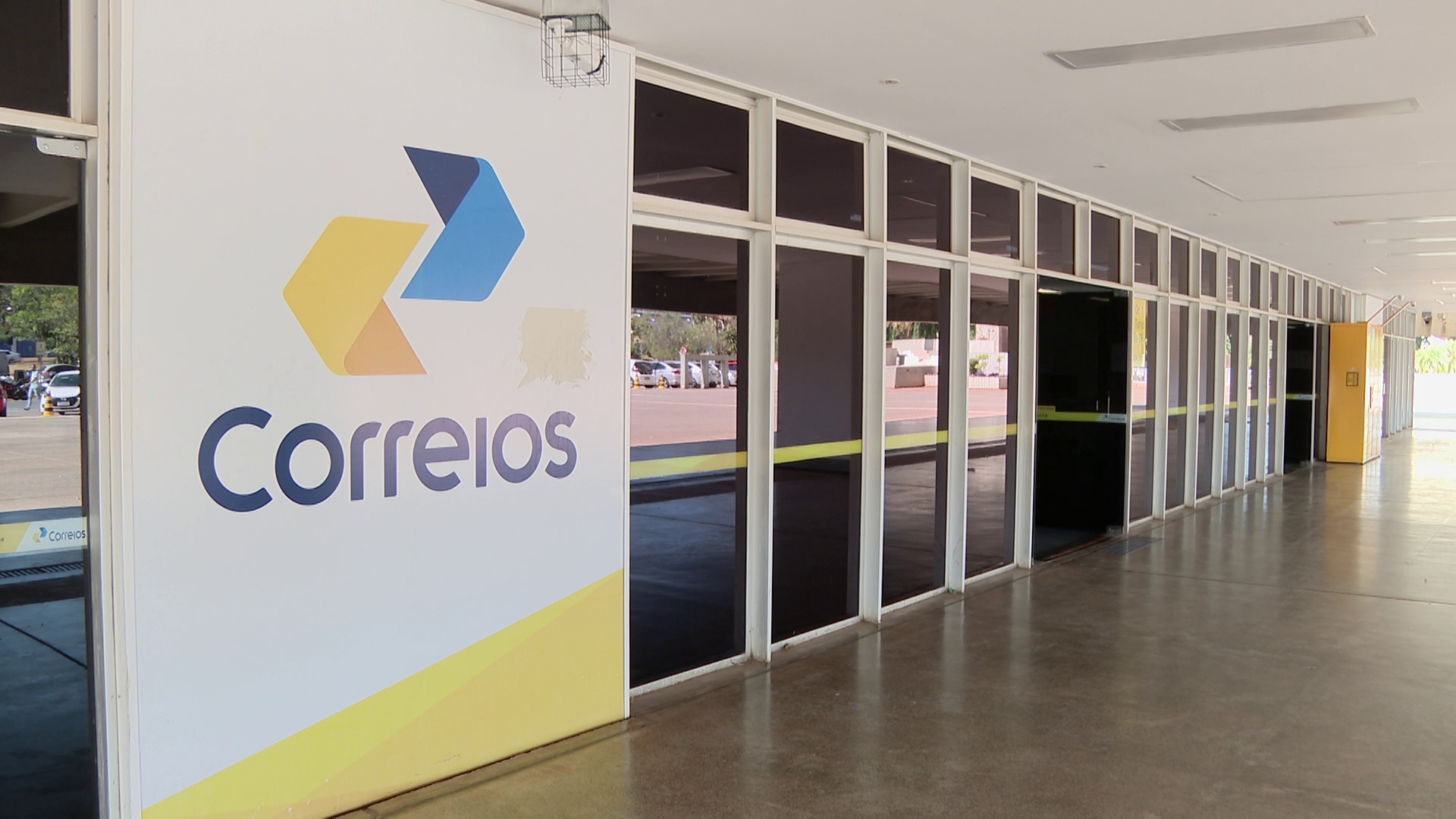 Correios têm prejuízo de R$ 8,5 bi em 2025 com alta em precatórios