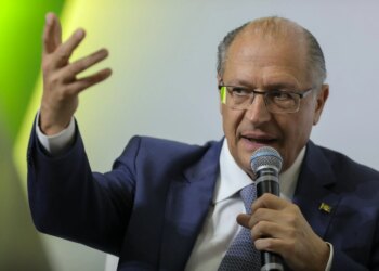 Alckmin espera diálogo e boa química em encontro entre Lula e Trump
