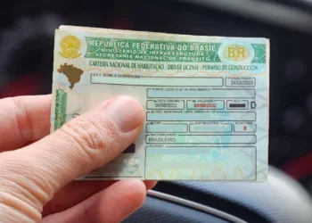 Detran passa a exigir exame toxicológico nos processos para primeira habilitação a partir de 1º de junho