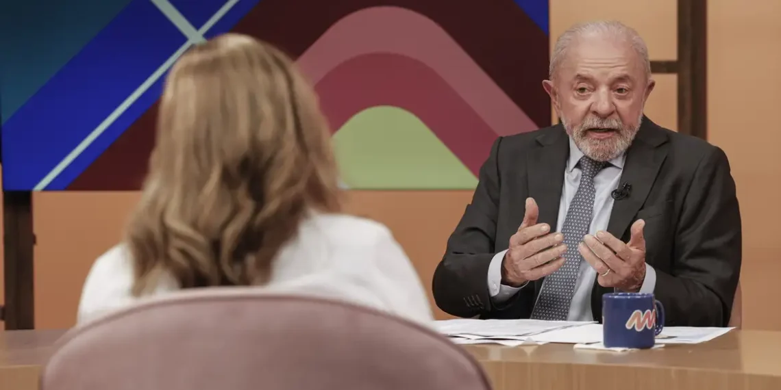 Lula critica período de transição para fim da escala 6×1