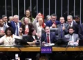 Câmara aprova, em dois turnos, PEC pelo fim da escala 6×1