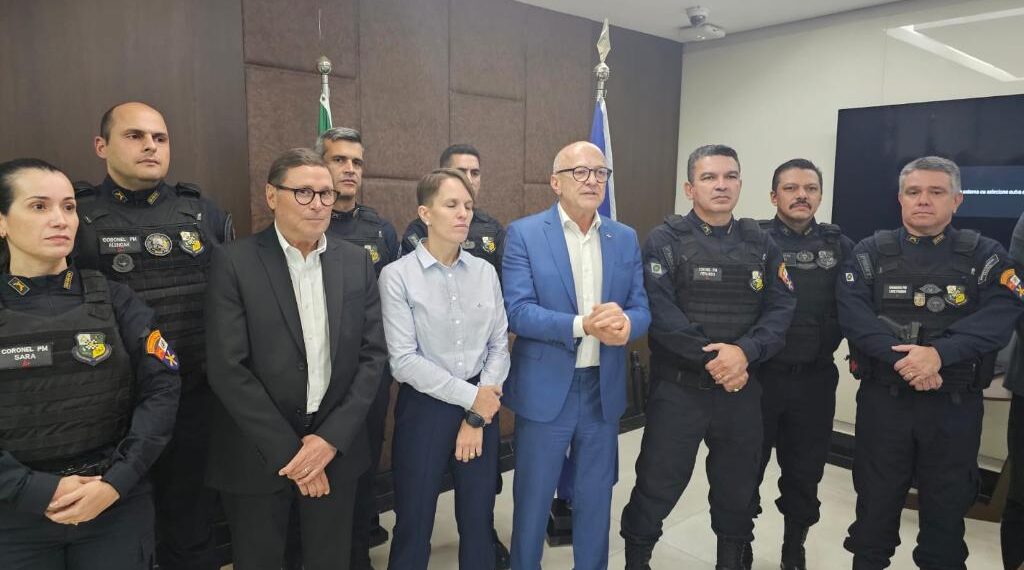 Governador autoriza chamamento de mais 30 oficiais e 400 praças da Polícia Militar