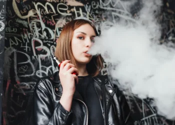 INCA alerta para os riscos de cigarros com sabor e aroma entre jovens