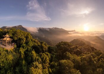 Visitação recorde em parques nacionais injeta R$ 20 bilhões no PIB