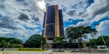 Bancos transferem R$ 5,7 bi de valores esquecidos para o Desenrola