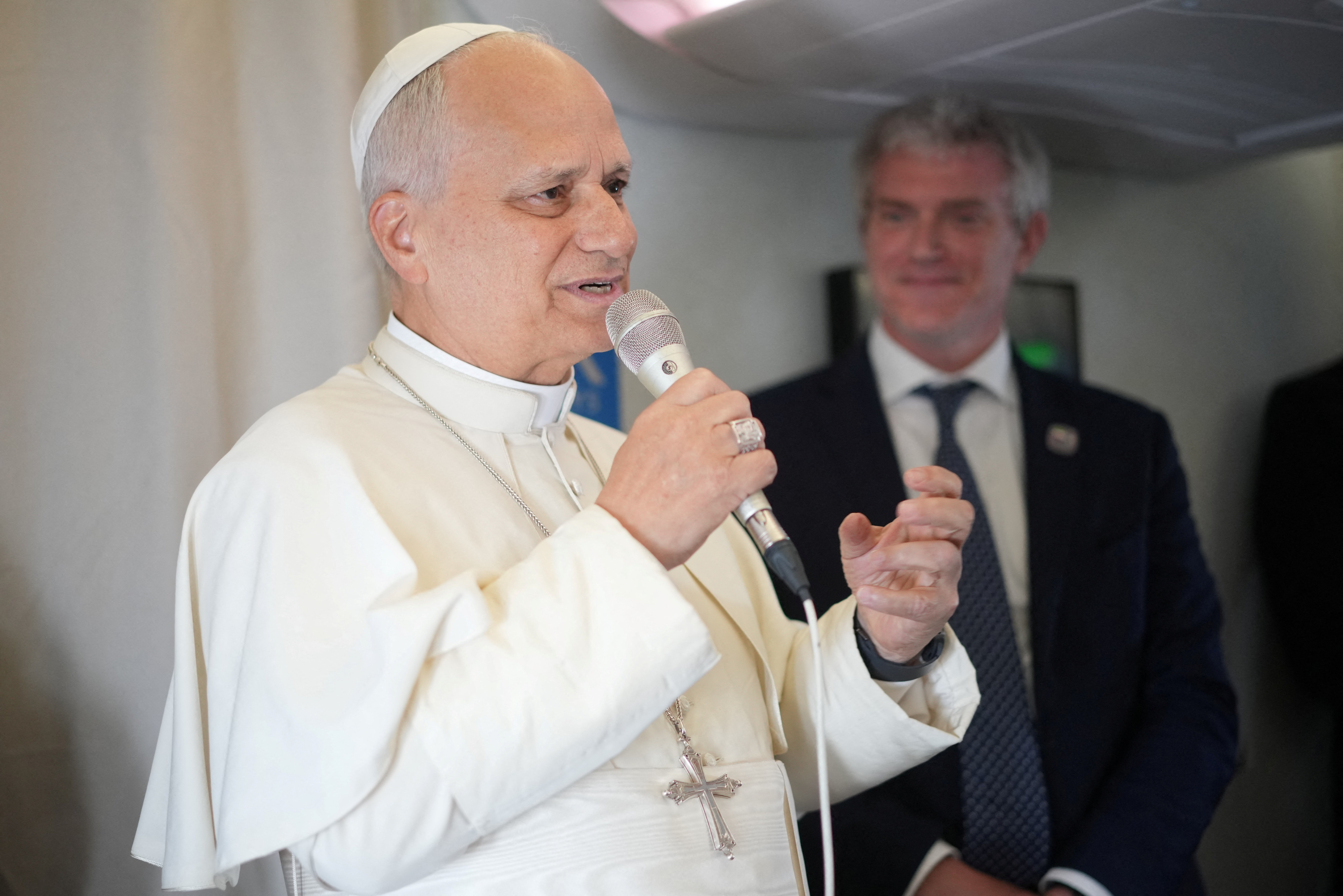 Papa lança sua 1ª encíclica na próxima semana; texto aborda IA e pode virar novo ponto de atrito com Trump