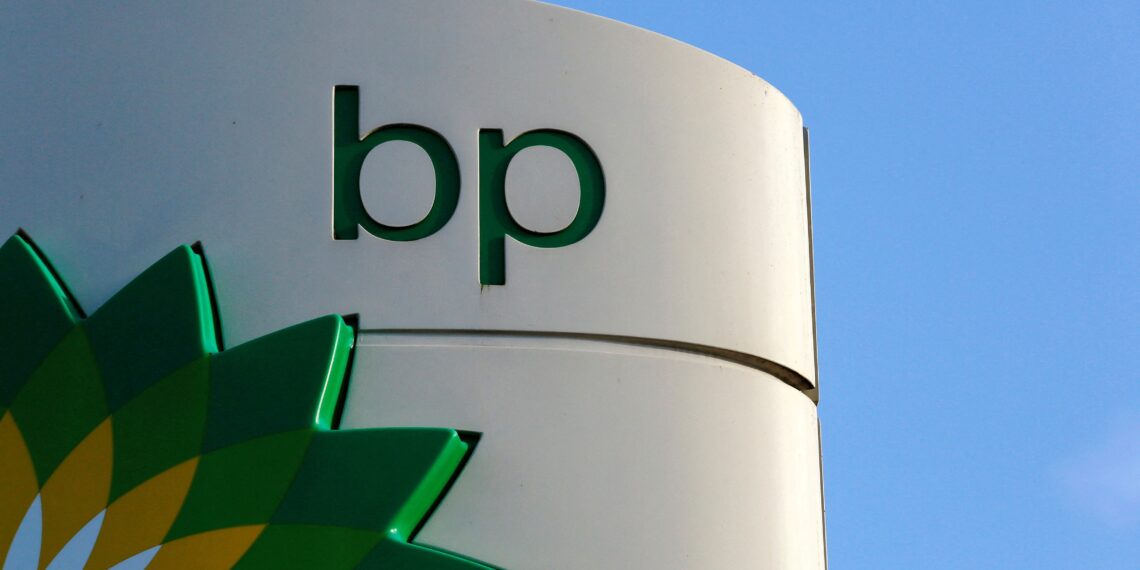 BP demite presidente do conselho por falhas de conduta e gestão