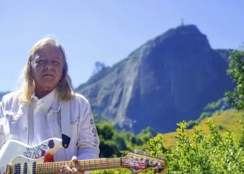 Exposição gratuita comemora 50 anos de carreira de Victor Biglione