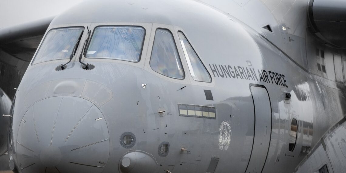 Embraer negocia avião militar C-390 para a Colômbia e o Chile, afirma CEO