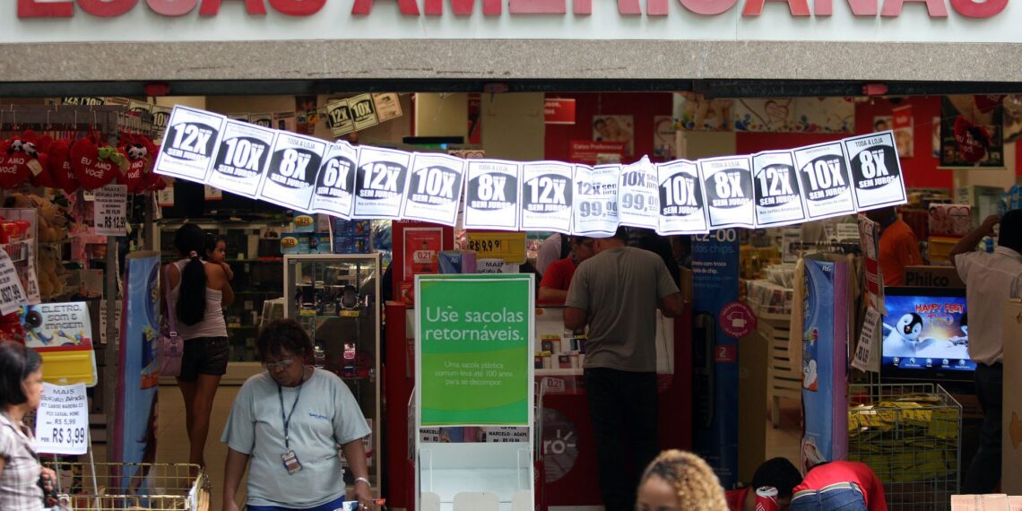Americanas tem prejuízo de R$ 329 milhões no primeiro trimestre, queda de 33,7%