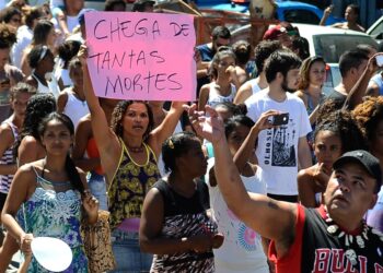 Pessoas negras são maiores vítimas de homicídios no país