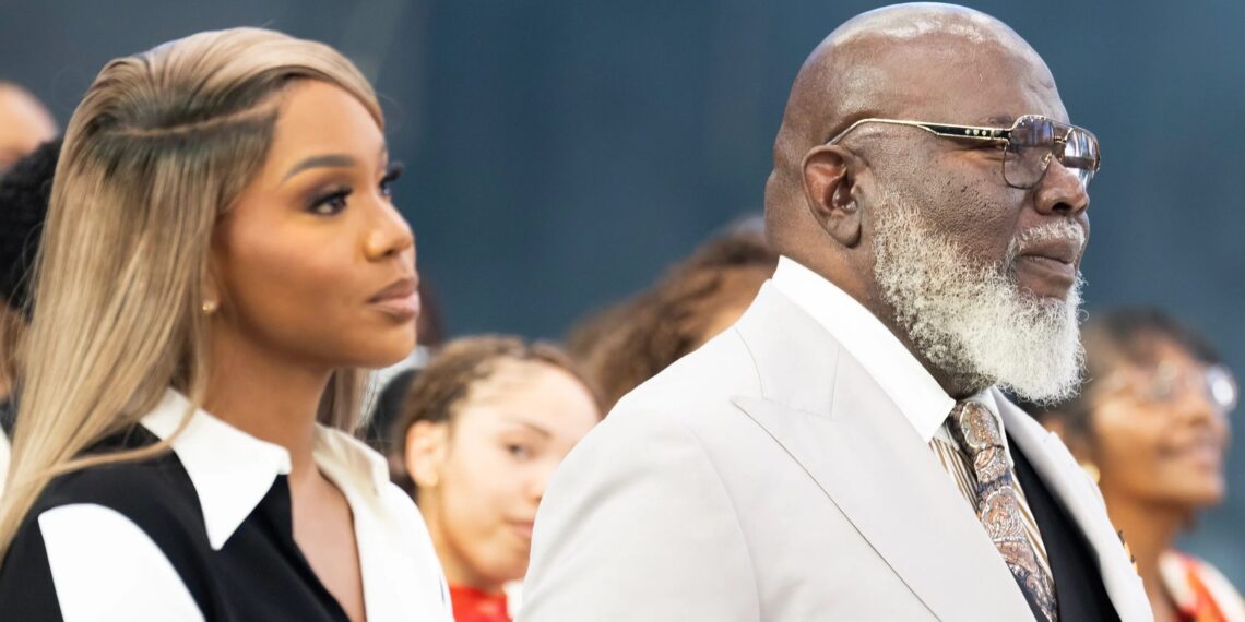 Filha de T.D. Jakes, Sarah Jakes Roberts passa por cirurgia