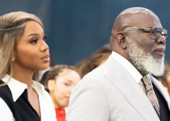 Filha de T.D. Jakes, Sarah Jakes Roberts passa por cirurgia