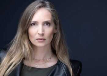 Ex-modelo relata como escapou da rede de Jeffrey Epstein