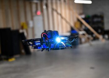 EUA testam drones que podem neutralizar atiradores em escolas em menos de 1 minuto