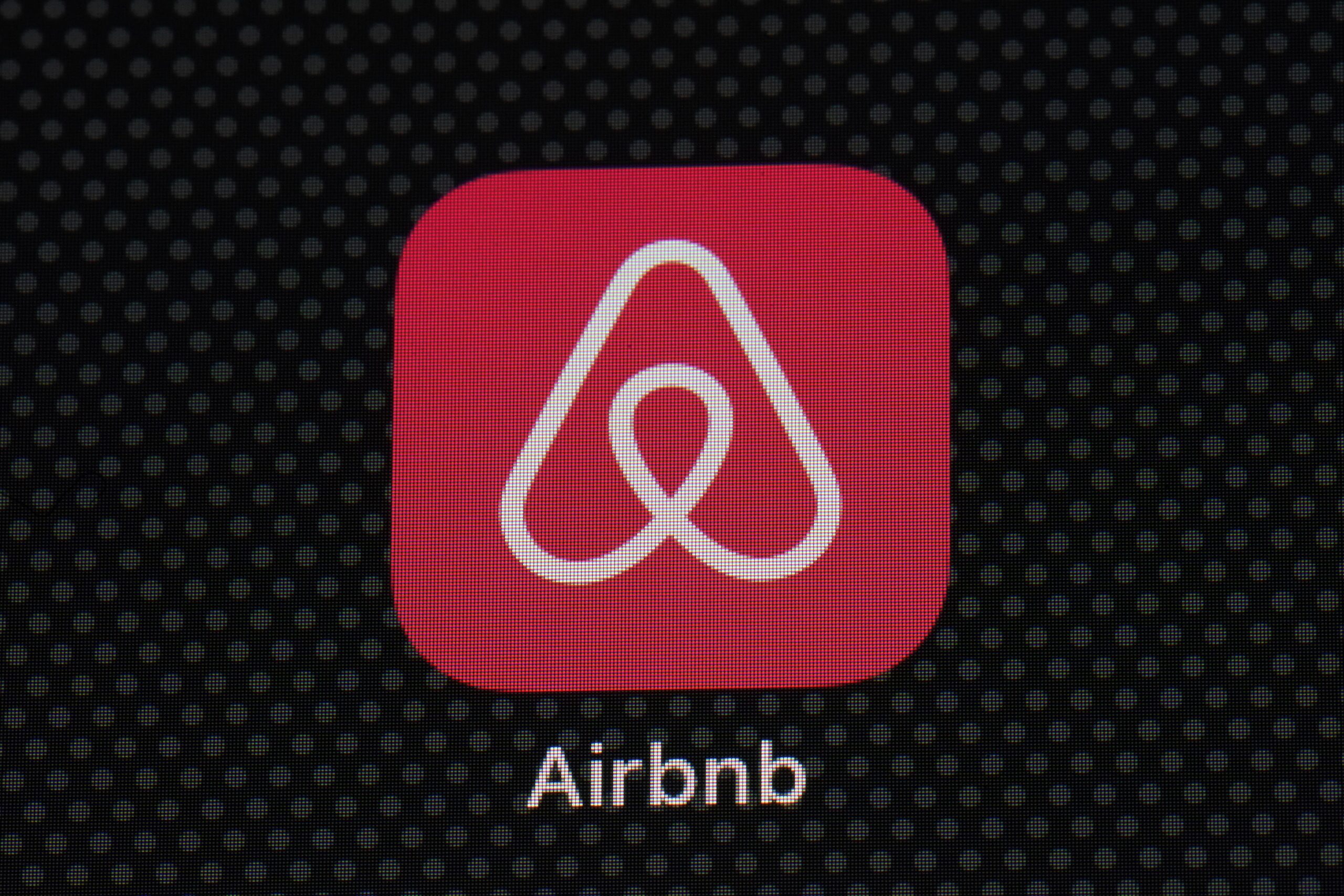 Airbnb expande negócios e começa a oferecer novos serviços no app