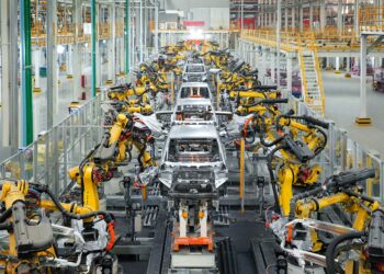 Vendas de carros na China caem pelo sétimo mês em abril