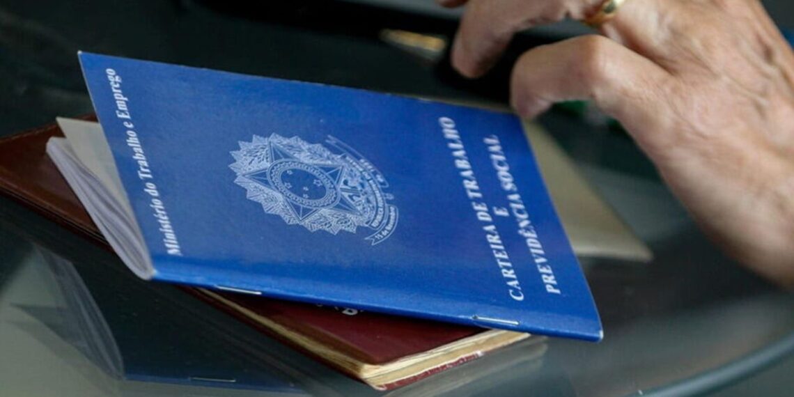 Quando cai o quinto dia útil de Maio? Feriado pode impactar pagamento dos trabalhadores CLT